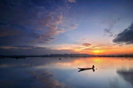 令人震驚的美 印尼鄉(xiāng)村唯美攝影與計算機軟硬件開發(fā)的跨界交融